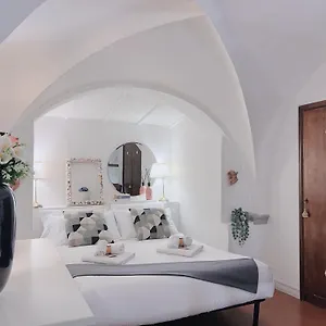 【Visconti Di Modrone】 ☆☆☆☆☆ Prestigious Apartment